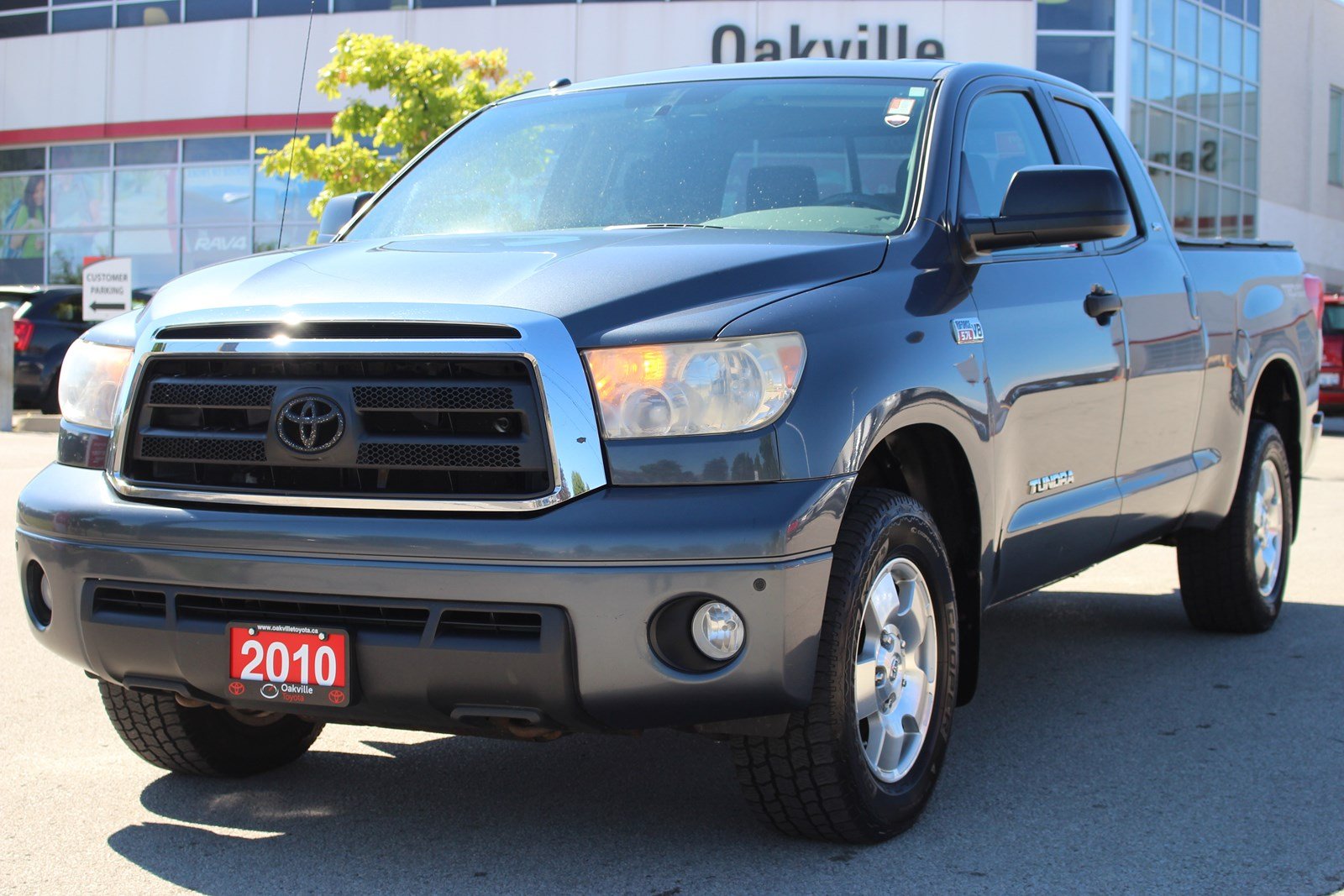 Pre Owned 2010 Toyota Tundra SR5 With 57L Engine And Tow Capacity